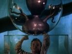 A UFO has landed in the backyard of an American town. And slowly, all the grown-ups are acting strange. The kids, the police and an astronomer are our only hope. That is, if they can all trust each other!