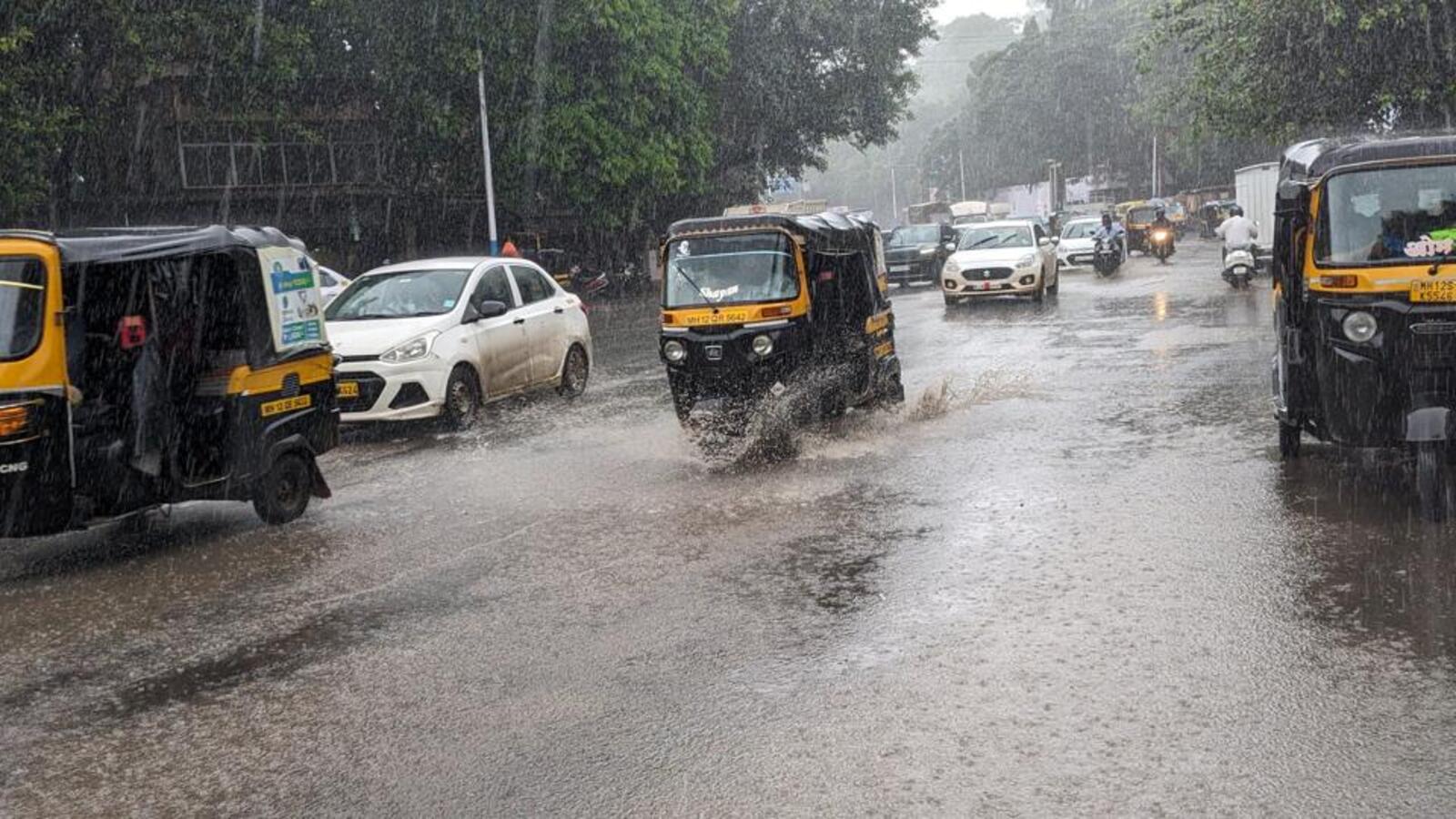 Former corporators raise questions over road works in last six years - Vimarsana News