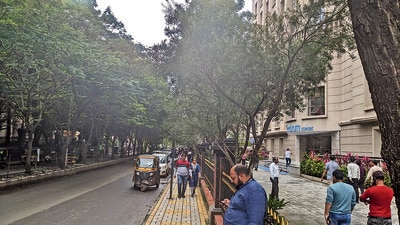 The letter states that the nuisance is causing sleep disruption among residents, especially children and senior citizens. (SHANKAR NARAYAN/ HT PHOTO)