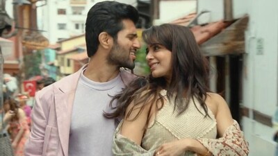 Kushi title song is featured on Vijay Devarakonda and Samantha Ruth Prabhu. Kushi title song is featured on Vijay Devarakonda and Samantha Ruth Prabhu.