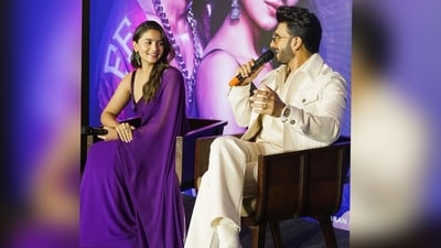 On Thursday, Alia gave her fans a sweet surprise as she took to Instagram to upload a string of pictures from the event with the caption, “Rocky & Rani are arriving TOMORROW! See you at the moviesssss” (Instagram/@aliaabhatt) On Thursday, Alia gave her fans a sweet surprise as she took to Instagram to upload a string of pictures from the event with the caption, “Rocky & Rani are arriving TOMORROW! See you at the moviesssss” (Instagram/@aliaabhatt)