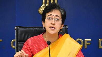 Atishi, in a letter to the chief secretary, said that only 197 of the 4,716 people identified were given ₹10,000, as announced by chief minister Arvind Kejriwal 10 days ago. (HT Photo) Atishi, in a letter to the chief secretary, said that only 197 of the 4,716 people identified were given ₹10,000, as announced by chief minister Arvind Kejriwal 10 days ago. (HT Photo)
