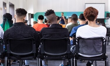 The survey found that youth with at least one immigrant parent were more likely to experience higher degrees of multicultural socialization than those without immigrant parents. (Unsplash/@Sam Balye) The survey found that youth with at least one immigrant parent were more likely to experience higher degrees of multicultural socialization than those without immigrant parents. (Unsplash/@Sam Balye)