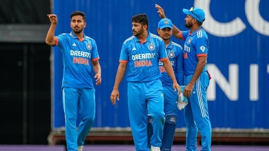 Team India celebrate a wicket in the second ODI(AP)