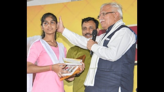 Chief minister Manohar Lal Khattar during the Jan Samvad programme in Rewari on Saturday. (HT File)