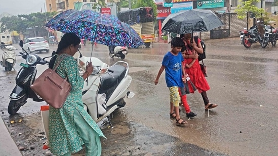 Moderate rainfall predicted for the next 4 days in Mumbai. (HT PHOTO) Moderate rainfall predicted for the next 4 days in Mumbai. (HT PHOTO)