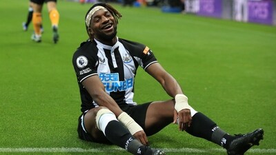 Newcastle United's French midfielder Allan Saint-Maximin reacts to a decision (AFP) Newcastle United's French midfielder Allan Saint-Maximin reacts to a decision (AFP)