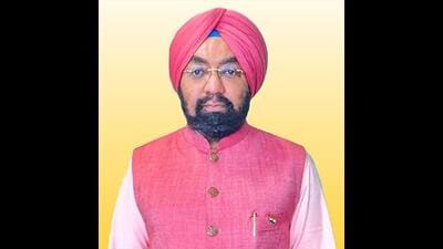 Rajya Sabha member from Punjab Vikramjit Singh Sahney on Sunday said that 17 Indian youths stranded in Lybia for the last six months have been released from jail in Tripoli
