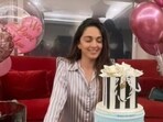Kiara Advani's three-tier cake for her birthday has a special design in it. Kiara Advani's three-tier cake for her birthday has a special design in it.