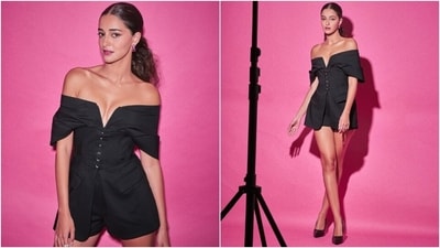 Ananya Panday shared pictures of her stunning promotional look for Dream Girl 2 on Instagram with the caption, "#DreamGirl2 promotions leggggooooo [face with hand over mouth and heart emoji] trailer out tomorrow [mischief face emoji]." The paparazzi also clicked the star at the event venue and posted the snippets on social media.&nbsp; (HT Photo/Varinder Chawla)