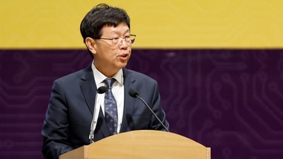 Foxconn Chairman Young Liu (Reuters)