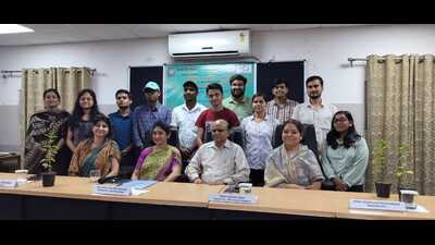 Lecture on climate change underway at Lucknow University on Monday. (HT PHOTO)
