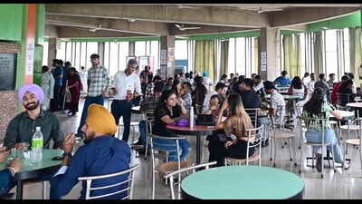 Students having fun at the recently reopened South Indian Coffee House at Student Centre, Panjab University, in Chandigarh (Photo: Ravi Kumar/HT) Students having fun at the recently reopened South Indian Coffee House at Student Centre, Panjab University, in Chandigarh (Photo: Ravi Kumar/HT)