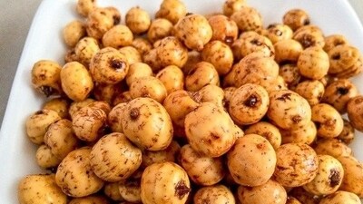 Anti-bacterial properties: One initial study shows that tiger nut extracts (acetone, 50% ethanol, and chloroform and petroleum ether) have antibacterial properties. The study resulted in 50% ethanolic extract of the tubers showing maximum antibacterial activity against E.coli, St. aureus, and Salmonella spp. (Pinterest) Anti-bacterial properties: One initial study shows that tiger nut extracts (acetone, 50% ethanol, and chloroform and petroleum ether) have antibacterial properties. The study resulted in 50% ethanolic extract of the tubers showing maximum antibacterial activity against E.coli, St. aureus, and Salmonella spp. (Pinterest)