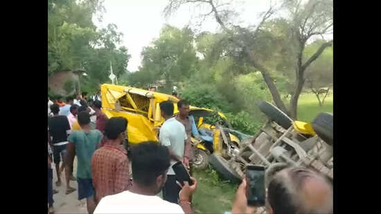 Locals at the accident site in Pratapgarh on July 31. (HT photo)