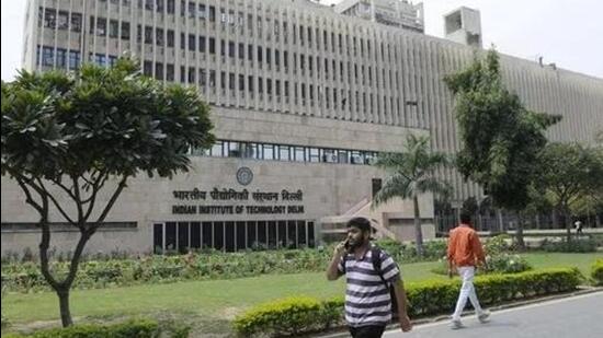 Over 25,000 students will graduate from 23 IITs in 2022-23, the government said (File Photo)