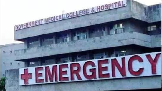 The counselling for BDS and BHMS courses will take place on August 4 in Sarai building. The GMCH-32 administration has not yet announced the date for the second counselling. (HT File Photo)