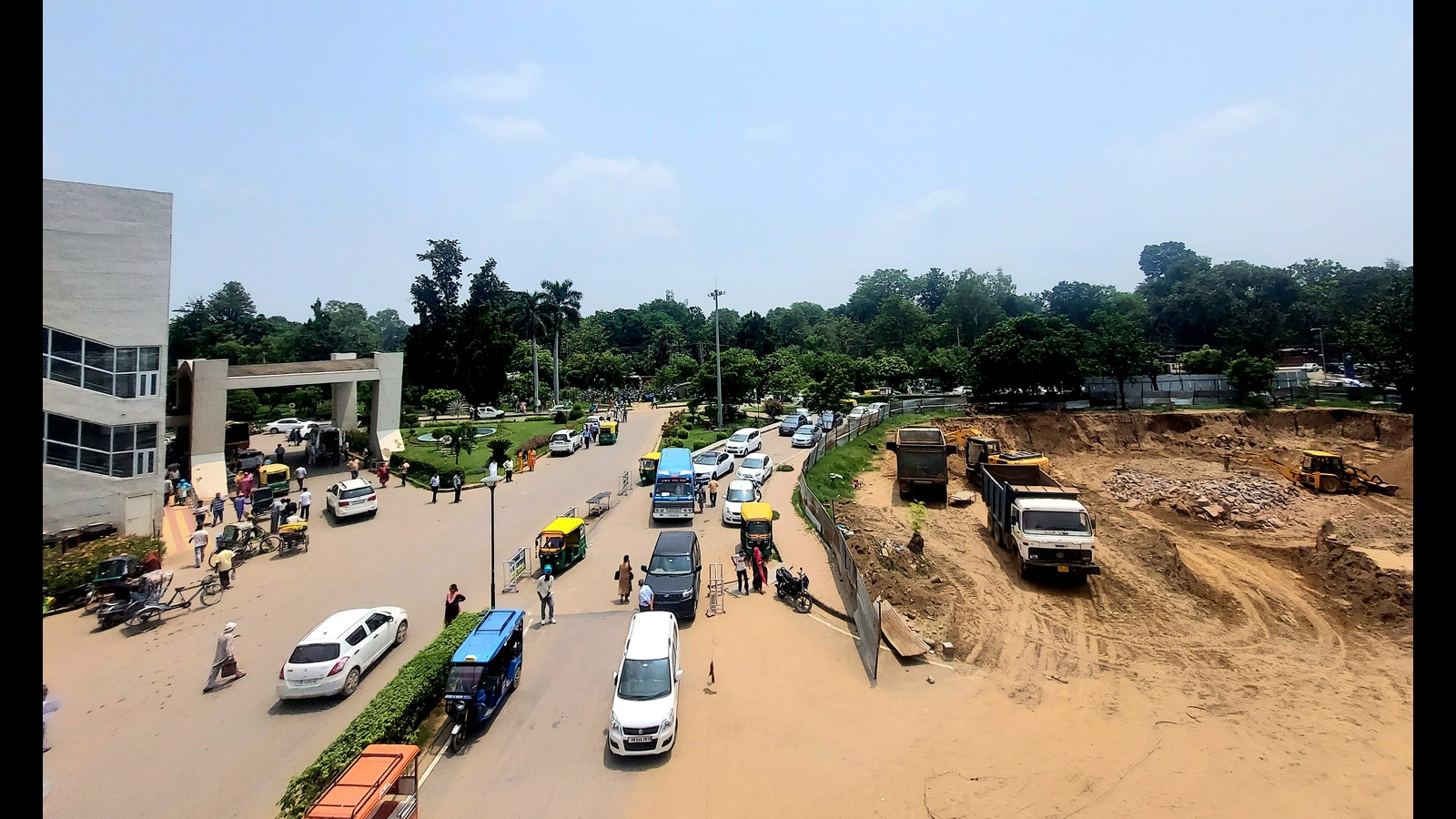 Chandigarh: 8 years on, multi-level parking's construction finally begins at PGIMER - Vimarsana News