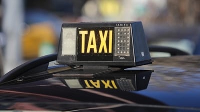 Karnataka government plans to launch cab aggregator app like Ola and Uber Karnataka government plans to launch cab aggregator app like Ola and Uber