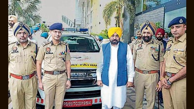Punjab Chief Minister Bhagwant Mann reviewed the launching of the Road Safety Force (Sadak Surksha Force) in Ludhiana. (HT PHOTO) Punjab Chief Minister Bhagwant Mann reviewed the launching of the Road Safety Force (Sadak Surksha Force) in Ludhiana. (HT PHOTO)