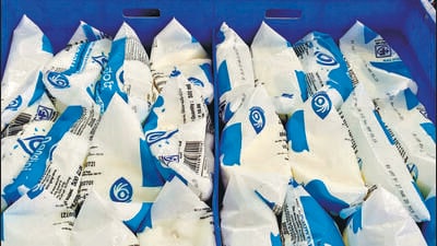 Under the revised prices, the toned milk that was previously sold at  ₹39, will now cost  ₹42 per litre, while the homogenised milk, earlier sold at  ₹40, will cost  ₹43. The pasteurised milk will now be available at  ₹46 instead of the earlier price of  ₹43. (Shutterstock)
