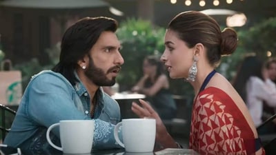 Rocky Aur Rani Kii Prem Kahaani features Ranveer Singh and Alia Bhatt in lead roles. Rocky Aur Rani Kii Prem Kahaani features Ranveer Singh and Alia Bhatt in lead roles.