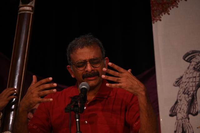 TM Krishna singing at Kala Mandapam, Qaisarbagh, Lucknow. (Courtesy Mahindra Sanatkada Lucknow Festival)