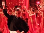 Vaibhavi Merchant and Alia Bhatt on the sets of Dhindhora Baaje Re