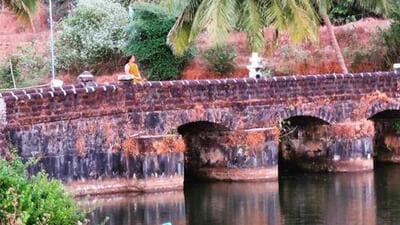 400-year-old Ponte de Linhares is a 3.2 km (2.0 mi) long causeway connecting Ribandar to the main city of Panjim (Twitter Photo) 400-year-old Ponte de Linhares is a 3.2 km (2.0 mi) long causeway connecting Ribandar to the main city of Panjim (Twitter Photo)