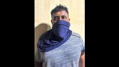 A notorious drugs and arms smuggler, identified as Gurlal Singh of Dhanoe Khurd village situated along the India-Pakistan border in Amritsar, was arrested after an encounter with Punjab Police. A notorious drugs and arms smuggler, identified as Gurlal Singh of Dhanoe Khurd village situated along the India-Pakistan border in Amritsar, was arrested after an encounter with Punjab Police.