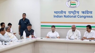 Congress top brass meets Karnataka leaders to hammer strategy for 2024 LS Polls Congress top brass meets Karnataka leaders to hammer strategy for 2024 LS Polls
