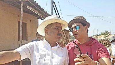 Madhur Bhandarkar worked with Nitin Desai on four films --Traffic Signal, Fashion, Jail and Indu Sarkar