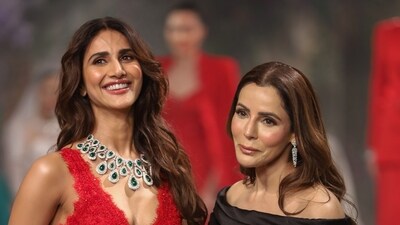 Isha Jajodia took the audience on a whimsical journey through her enchanting collection presenting the realm of Romantic Reverie. (PTI) Isha Jajodia took the audience on a whimsical journey through her enchanting collection presenting the realm of Romantic Reverie. (PTI)