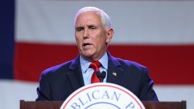 FILE PHOTO: Former U.S. Vice President and Republican presidential candidate Mike Pence speaks at the Republican Party of Iowa's Lincoln Day Dinner in Des Moines, Iowa, U.S., July 28, 2023. REUTERS/Scott Morgan/File Photo (REUTERS)