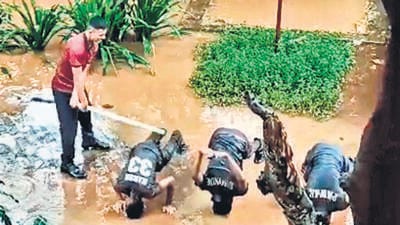 NCC cadets get the stick from senior in Thane college NCC cadets get the stick from senior in Thane college
