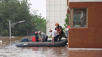 According to a briefing from the China Meteorological Administration on Thursday, parts of the northern region will see heavier-than-normal rainfall and hotter temperatures as wild weather sweeps across various parts. (AFP) According to a briefing from the China Meteorological Administration on Thursday, parts of the northern region will see heavier-than-normal rainfall and hotter temperatures as wild weather sweeps across various parts. (AFP)