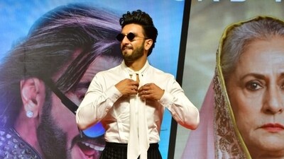 Ranveer Singh at the success meet. The actor plays the Punjabi boy Rocky Randhawa in the Karan Johar film. He said that he ‘manifested’ his part to be in a a Karan Johar film as he has always wanted to be directed by him. Ranveer recently visited a theatre in Mumbai to interact with fans after watching the film. (Varinder Chawla) Ranveer Singh at the success meet. The actor plays the Punjabi boy Rocky Randhawa in the Karan Johar film. He said that he ‘manifested’ his part to be in a a Karan Johar film as he has always wanted to be directed by him. Ranveer recently visited a theatre in Mumbai to interact with fans after watching the film. (Varinder Chawla)
