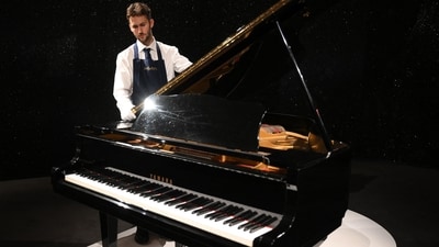 Freddie Mercury's Yamaha G-2 baby grand piano, is pictured during a press preview ahead of the "Freddie Mercury: A World of His Own" auctions, at Sotheby's auctioneers in London on August 3, 2023. The piano is set to realise in the region of GBP 2-3 million pounds (USD 2.5-3.8 Million dollars, EUR 2.4-3.5 million euros). Sotheby's are set to present the items over six auctions from September 6-11. (Photo by Daniel LEAL / AFP) (AFP) Freddie Mercury's Yamaha G-2 baby grand piano, is pictured during a press preview ahead of the "Freddie Mercury: A World of His Own" auctions, at Sotheby's auctioneers in London on August 3, 2023. The piano is set to realise in the region of GBP 2-3 million pounds (USD 2.5-3.8 Million dollars, EUR 2.4-3.5 million euros). Sotheby's are set to present the items over six auctions from September 6-11. (Photo by Daniel LEAL / AFP) (AFP)