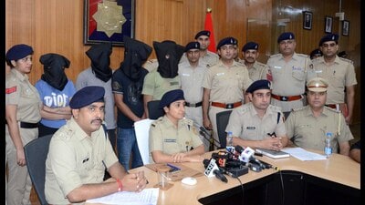Chandigarh SSP Kanwardeep Kaur interacting with media regarding the arrests. (Ravi Kumar/HT) Chandigarh SSP Kanwardeep Kaur interacting with media regarding the arrests. (Ravi Kumar/HT)