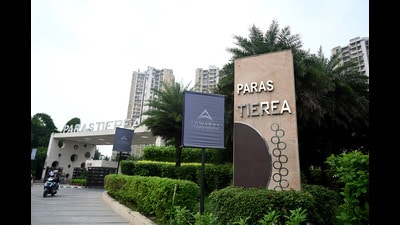 In July last year, a woman was injured after a lift had a free fall at Supertech Supernova housing in Sector 94. (Sunil Ghosh/HT Photo) In July last year, a woman was injured after a lift had a free fall at Supertech Supernova housing in Sector 94. (Sunil Ghosh/HT Photo)