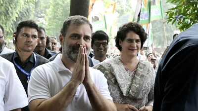 Congress leader Rahul Gandhi with Priyanka Gandhi Vadra at the AICC headquarters, in New Delhi. (Sanjeev Verma/HT Photo) Congress leader Rahul Gandhi with Priyanka Gandhi Vadra at the AICC headquarters, in New Delhi. (Sanjeev Verma/HT Photo)