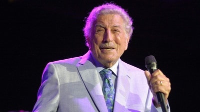 Tony Bennett performs during an invitation only concert at the newly opened Encore Boston Harbor Casino in Everett, Massachusetts, on August 8, 2019 (Photo by Joseph Prezioso / AFP) (AFP) Tony Bennett performs during an invitation only concert at the newly opened Encore Boston Harbor Casino in Everett, Massachusetts, on August 8, 2019 (Photo by Joseph Prezioso / AFP) (AFP)