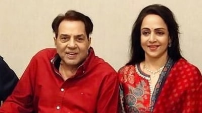 Dharmendra with wife Hema Malini.