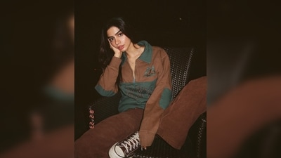 Khushi Kapoor styled her comfy yet trendy outfit with matching hued chunky Converse and minimal silver jewellery. (Instagram/@khushik05)