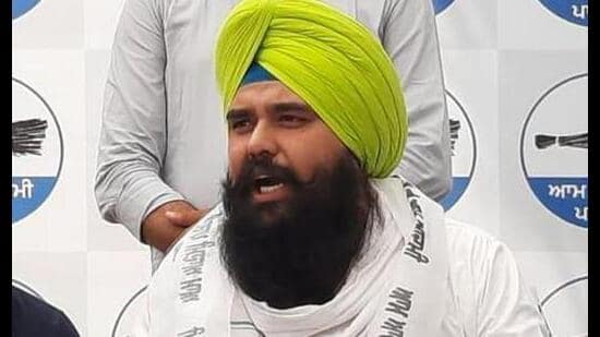 The Aam Aadmi Party (AAP) on Friday accused Punjab governor and Union Territory (UT) administrator Banwarilal Purohit of deliberately not allotting land to the party in Chandigarh and warned if the space is not allotted soon, they will run their office from outside the Raj Bhawan.
