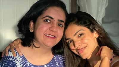 Shriya Pilgaonkar and best friend Mihika Mirchandani spill the beans about each other. Shriya Pilgaonkar and best friend Mihika Mirchandani spill the beans about each other.