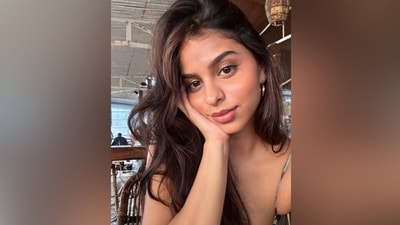 Suhana also posted a selfie in the same ensemble. She let her long wavy locks open in the click. (Instagram) Suhana also posted a selfie in the same ensemble. She let her long wavy locks open in the click. (Instagram)