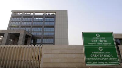 The case involves the non-compliance with an order issued by the National Consumer Disputes Redressal Commission (NCDRC) on May 2, 2014, in response to a petition filed plea by Delhi resident Mahesh Mitra, who had failed to obtain an industrial plot allotted to him allegedly due to negligence of authority officials. (HT Archive) The case involves the non-compliance with an order issued by the National Consumer Disputes Redressal Commission (NCDRC) on May 2, 2014, in response to a petition filed plea by Delhi resident Mahesh Mitra, who had failed to obtain an industrial plot allotted to him allegedly due to negligence of authority officials. (HT Archive)