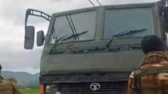 A video that emerged on Saturday purportedly showed an argument between the Assam Rifles soldiers and Manipur police personnel.