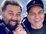 Sunny Deol has talked about Dharmendra's kissing scene with Shabana Azmi. Sunny Deol has talked about Dharmendra's kissing scene with Shabana Azmi.